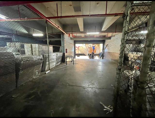 16,000M² WAREHOUSE TO LET IN INDUSTRIA